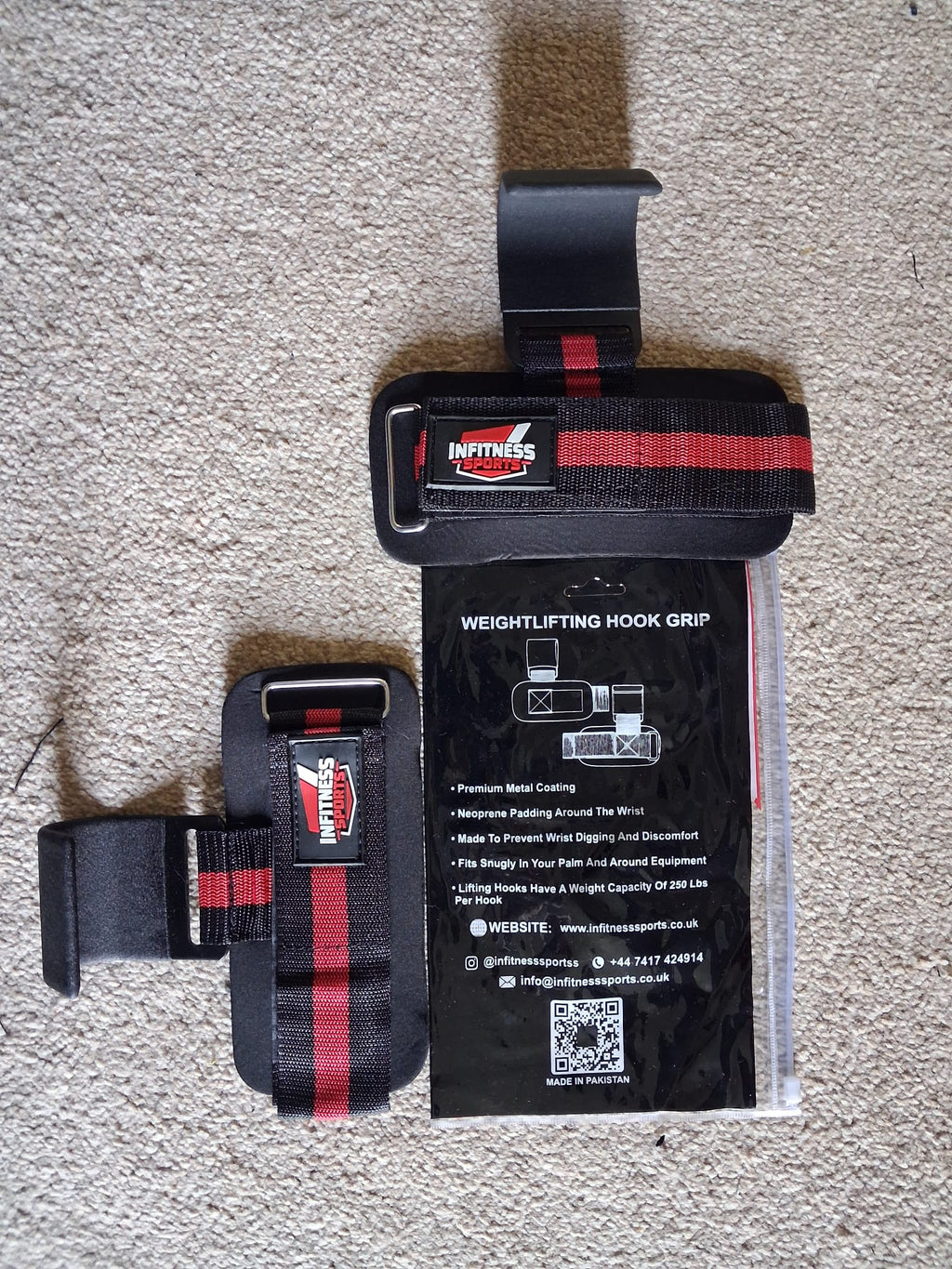 Weight Lifting latch Hooks with Lifting Straps Non-Slip Metal Rubber Coated