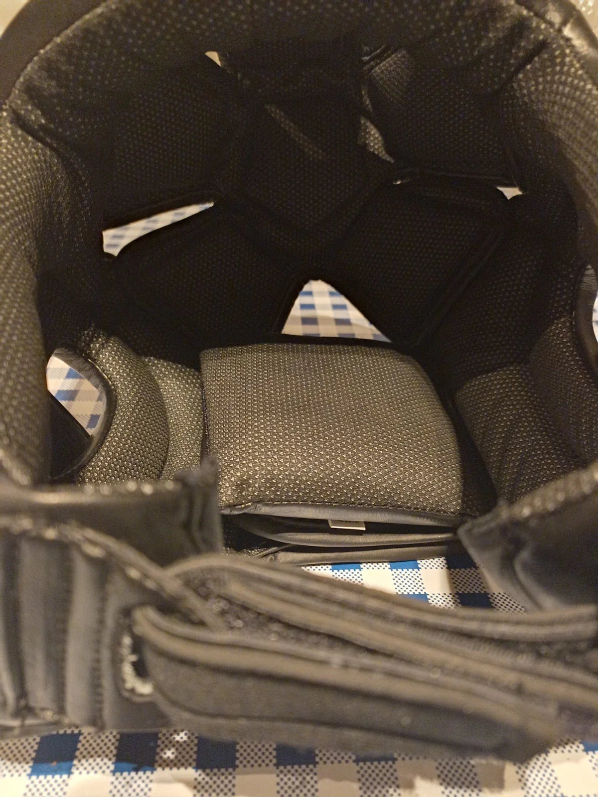 Boxing Head Gear Medium Boxing/ Karate/ Martial arts Head Gear High Quality